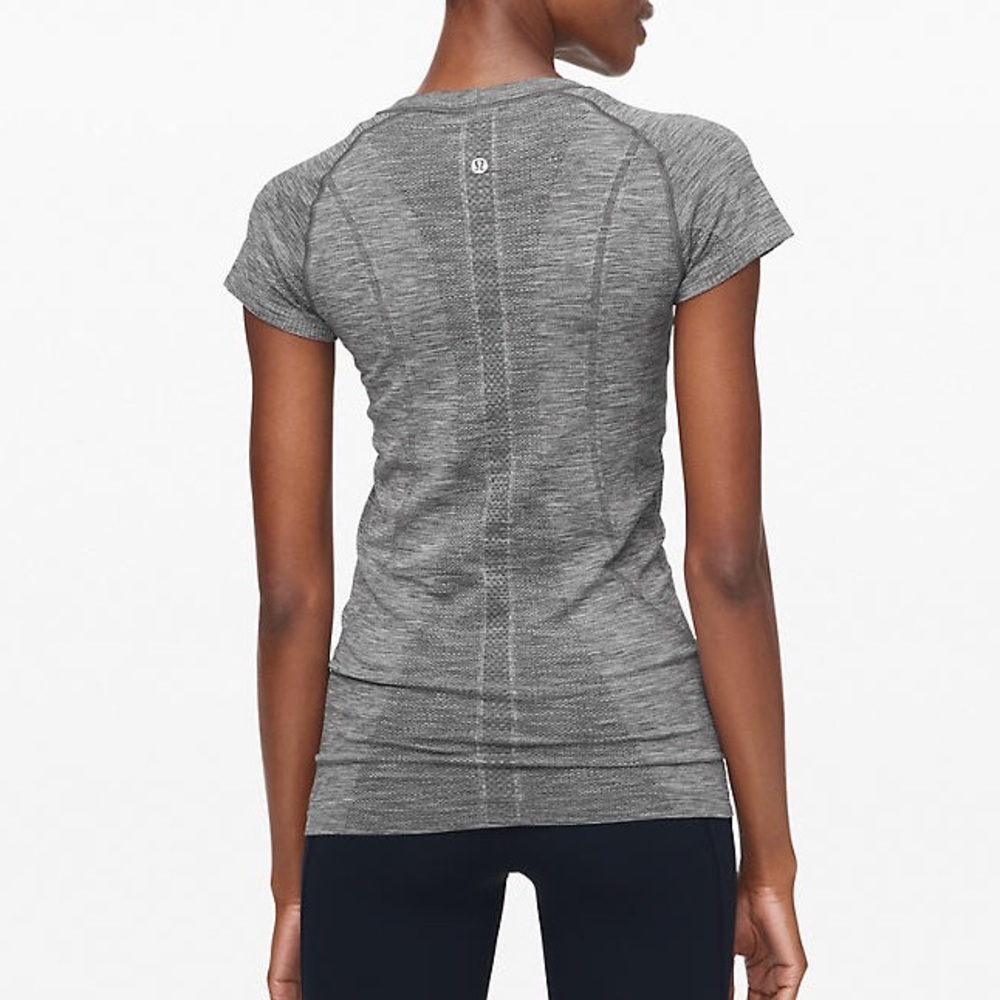 Lululemon Swiftly Tech Short Sleeve + Bag
